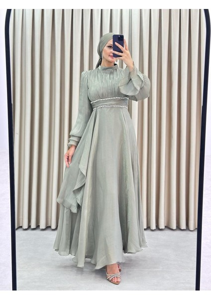 Janjan Kumaş Beli Taşlı Dört Mevsim Hakim Yaka Tesettür Abiye Elbise