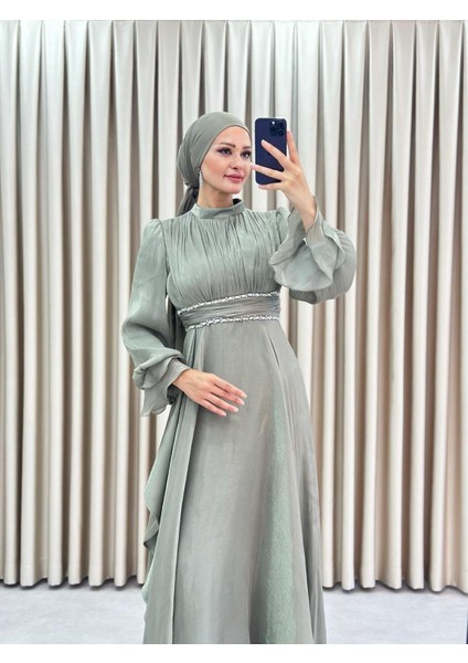 Janjan Kumaş Beli Taşlı Dört Mevsim Hakim Yaka Tesettür Abiye Elbise fiyatları