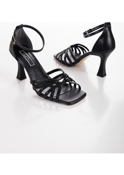 Kadın Biye Detaylı Bilekten Bağlı Topuklu Ayakkabı UN001-0355 fırsatları
