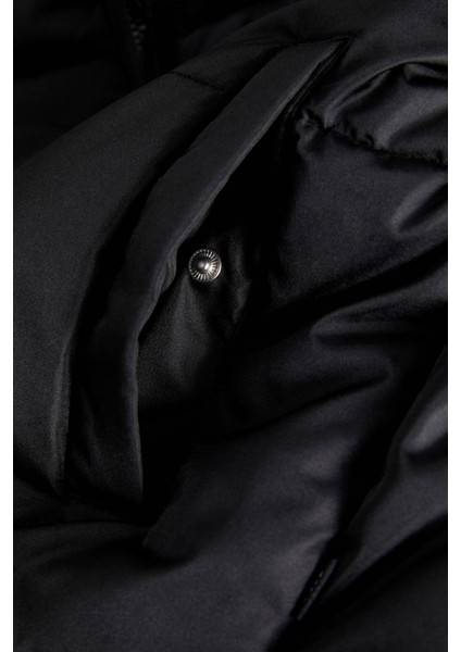 JXSOLVEJ PUFFER JACKET Siyah Kadın Mont indirimleri