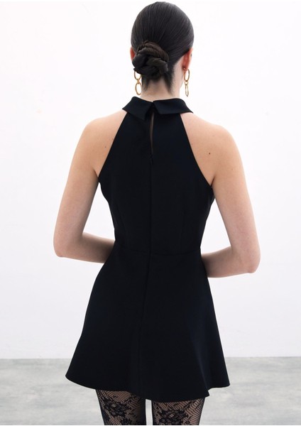 Çıt Çıtlı Kısa Elbise - Siyah