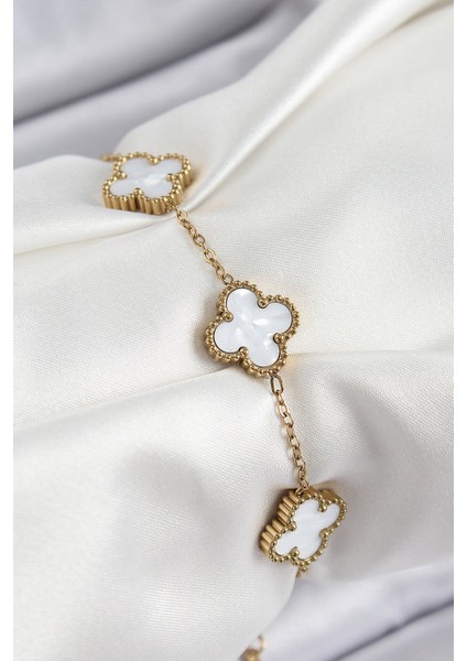 316L Çelik Beyaz Sedef Yonca Model Gold Renk Kadın Bileklik - Lisinya