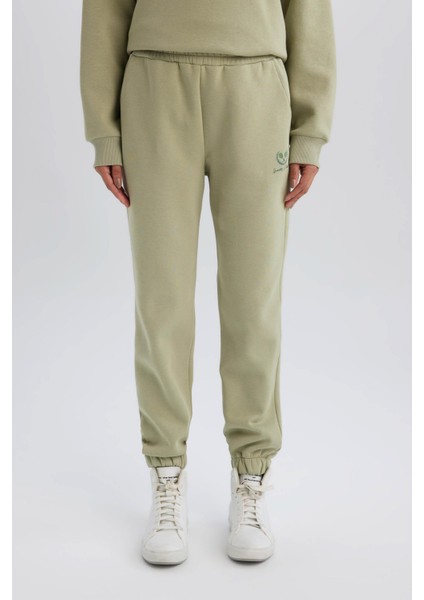 Fit Kalın Sporcu Jogger Eşofman Altı Cepli Baskılı Standart Boy E5712AX24WN fırsatları