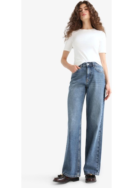 Straight Wide Yüksek Bel Düz Paça Uzun Jean Pantolon E9130AX25AU fırsatları