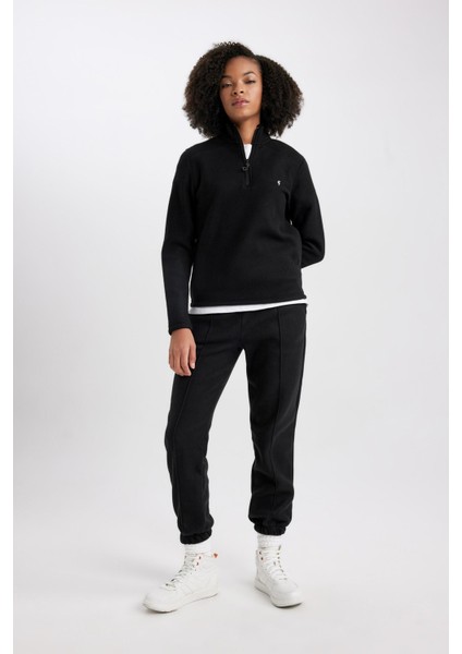 Fit Sporcu Jogger Eşofman Altı Standart Fit Çift Cepli A4504AX23WN indirimleri