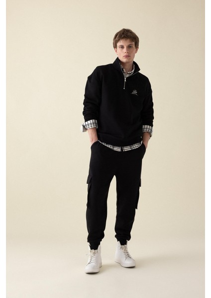 Regular Fit Jogger Eşofman Altı Kargo Cepli Basic Düz Beli Bağcıklı Lastikli Paça Y5533AZ24AU modelleri