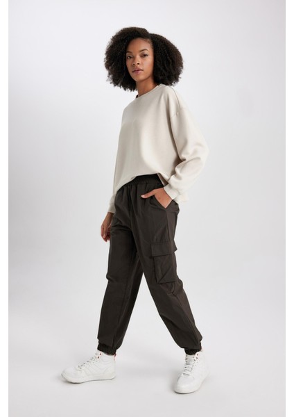 Fit Standart Fit Basic Düz Paraşüt Pantolon C0373AX23WN indirimleri