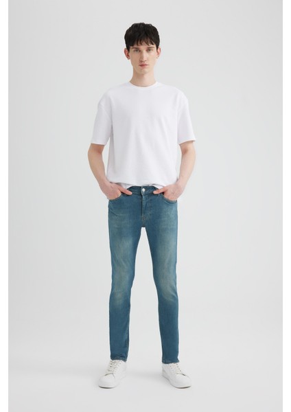 Super Skinny Ekstra Dar Kalıp Normal Bel Ekstra Dar Paça Jean Pantolon R8760AZ24SP modelleri