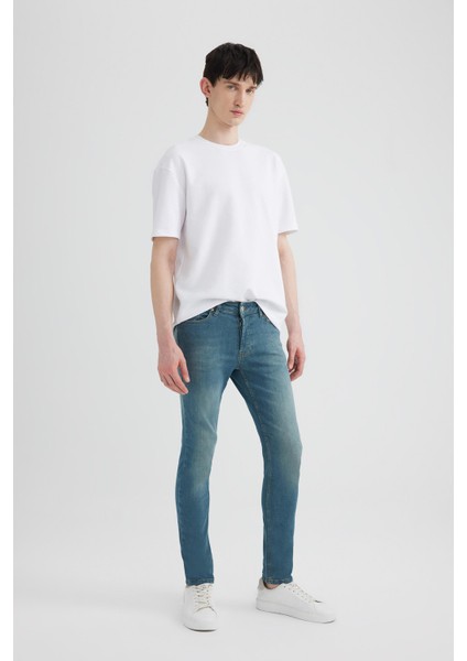 Super Skinny Ekstra Dar Kalıp Normal Bel Ekstra Dar Paça Jean Pantolon R8760AZ24SP fırsatları