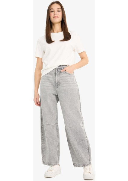 Barrel Fit Yüksek Bel Düz Paça Uzun Jean Kar Yıkamalı Pantolon E8412AX25AU