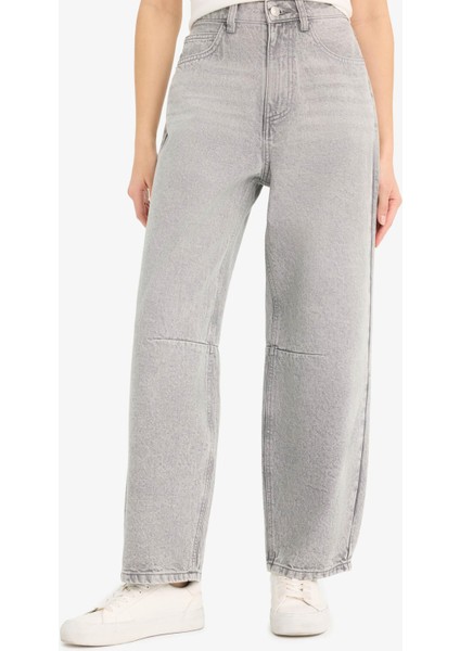 Barrel Fit Yüksek Bel Düz Paça Uzun Jean Kar Yıkamalı Pantolon E8412AX25AU fırsatları