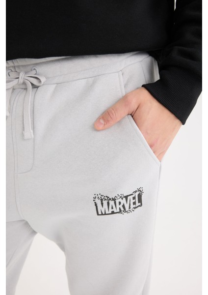 Marvel Logo Only Regular Fit Eşofman Altı Beli Bağcıklı Cepli C6514AX24AU indirimleri