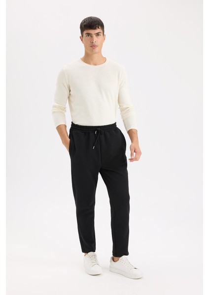 Siyah Eşofman Altı Twill Slim Fit Dar Kesim Beli Bağcıklı Cepli Düz Paça D9708AX24AU modelleri