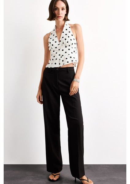 Fitted Boyundan Bağlamalı Puantiyeli Poplin Kolsuz Bluz F8228AX25AU fiyatları