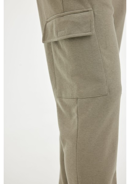 Eşofman Altı Slim Fit Dar Kesim Kargo Cepli Düz Paça D6090AX24AU