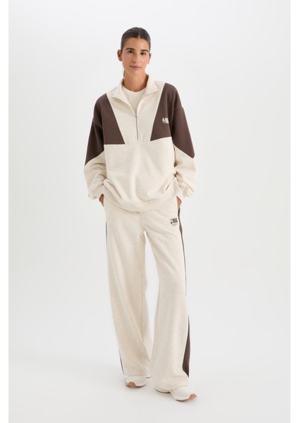 Fit NBA Wordmark Kalın Eşofman Altı Wide Leg Geniş Bol Paça Cepli Standart Boy D0686AX24AU fırsatları