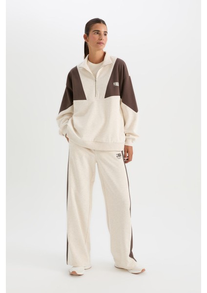 Fit NBA Wordmark Kalın Eşofman Altı Wide Leg Geniş Bol Paça Cepli Standart Boy D0686AX24AU indirimleri