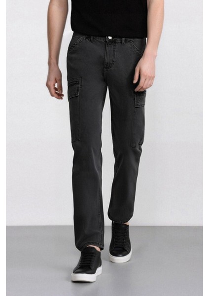 %100 Pamuk Relax Fit Rahat Kesim Düz Paça Kargo Cepli Jean Pantolon F2372AX25SP