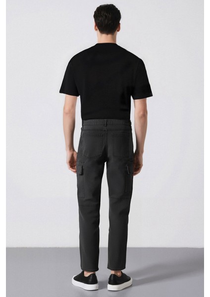 %100 Pamuk Relax Fit Rahat Kesim Düz Paça Kargo Cepli Jean Pantolon F2372AX25SP