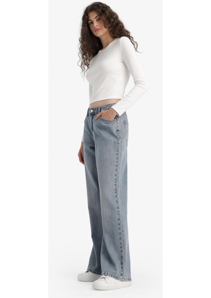 Straight Wide Yüksek Bel Uzun Jean Yıkamalı Pantolon E9126AX25AU fırsatları