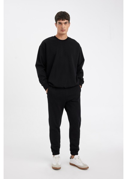 Jogger Eşofman Altı Standart Fit Basic Düz Beli Bağcıklı Lastikli Paça Cepli A6468AX24AU fiyatları