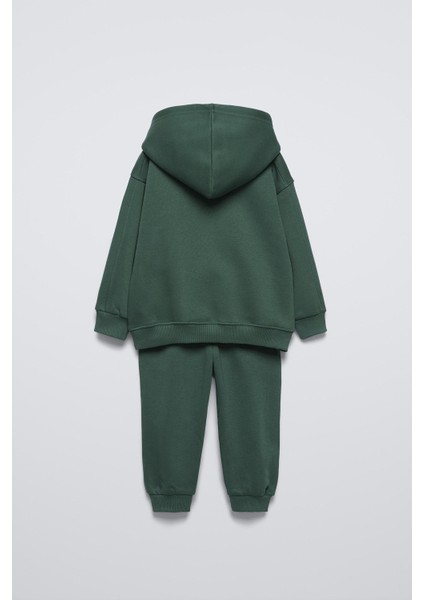 Erkek Çocuk Pamuklu Baskılı Kapüşonlu Sweatshirt ve Eşofman Altı Takım - Yeşil Alt-Üst Takım modelleri