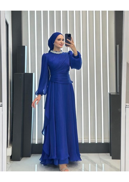 Janjan Kumaş Yakası Taş Aksesuarlı Hakim Yaka Dört Mevsim Astarlı Tesettür Abiye Elbise