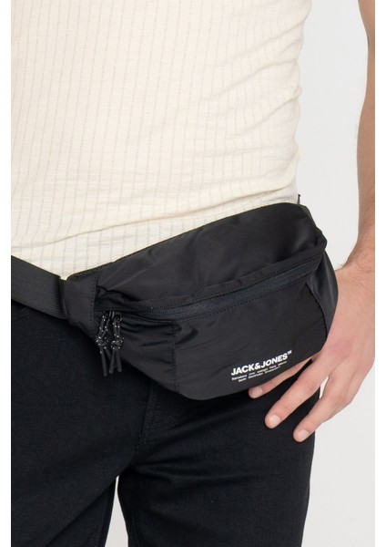 Şık Siyah Erkek Çanta - Günlük ve Iş Kullanımı Için Tasarım