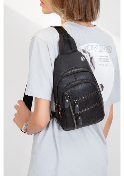 Vegan Deri Çapraz Omuz Çantası, Su Geçirmez, Günlük ve Spor Kullanımına Uygun modelleri