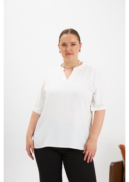 Kol Yırtmaç Detaylı Büyük Beden Bluz Ekru