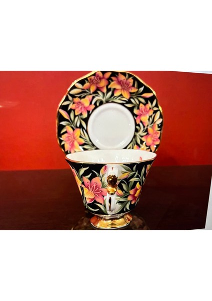 Royal Albert Provıncıal Flowers Serisi Pasta Tabaklı Çay Kahve Fincanı