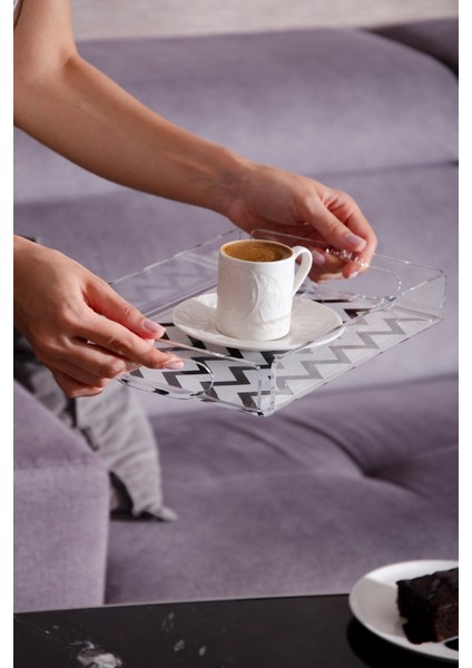 Line Zigzag Pleksi Tepsi S – 26X18 cm