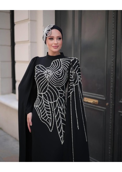 Krep Kumaş Pelerin Detaylı Yapıştırma Taş Aksesuar Astarlı Dört Mevsim Tesettür Abiye Elbise fiyatları