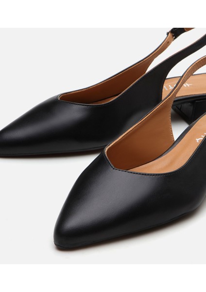01AYH283330A100 HAKIKI Deri Siyah Kadın Babet fırsatları