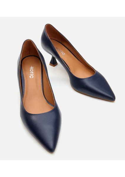 01AYH283190A680 Deri Lacivert Kadın Stiletto modelleri