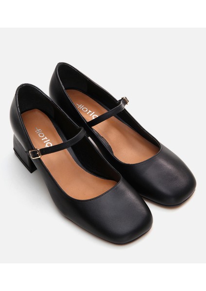 01Ayh291060A100 Mary Jane Deri Siyah Kadın Kalın Topuk fiyatları