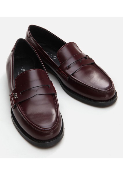 01Ayh291700A780 Deri Bordo Kadın Loafer modelleri