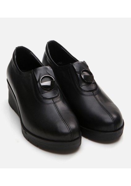 01Ayh291250A100 Deri Siyah Kadın Loafer fiyatları