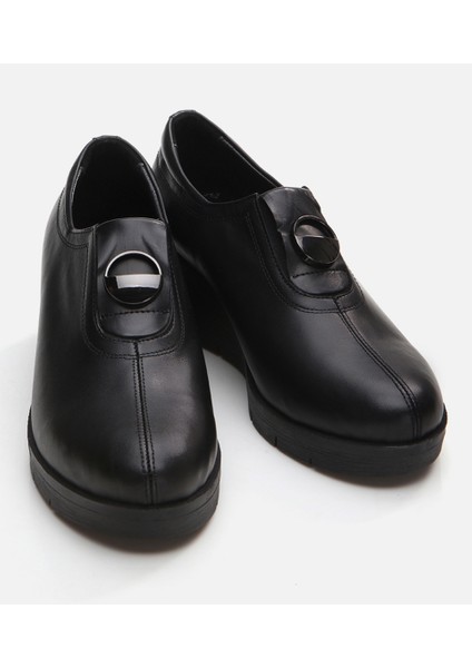 01Ayh291250A100 Deri Siyah Kadın Loafer modelleri