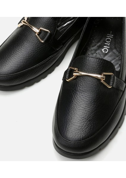 01AYH291480A100 HAKIKI Deri Siyah Kadın Loafer modelleri