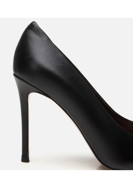 01AYH303720A100 KADIN Deri Siyah Ince Topuklu Stiletto fırsatları