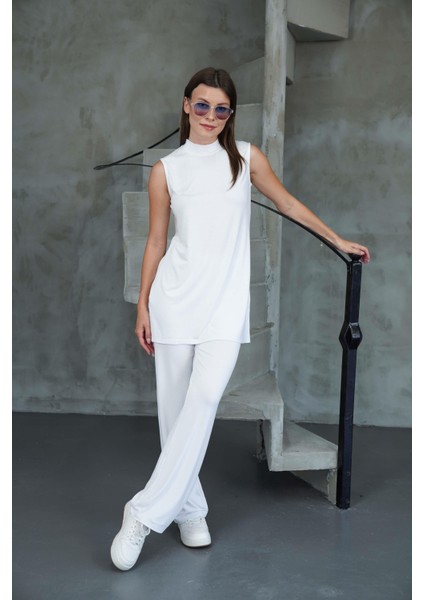 Kolsuz Tunik & Pantolon Takım-Beyaz