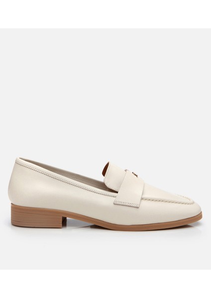 01AYH303980A400 Deri Ekru Kadın Loafer