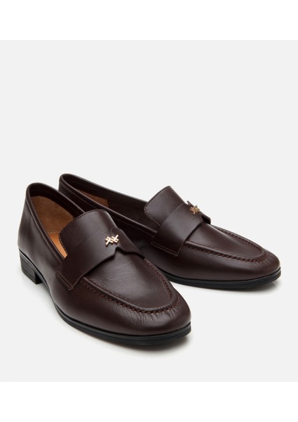 01AYH303980A480 KADIN Deri Kahverengi Logo Detaylı Loafer fiyatları
