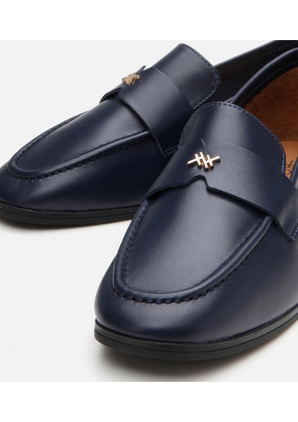 01AYH303980A680 Deri Lacivert Kadın Loafer modelleri