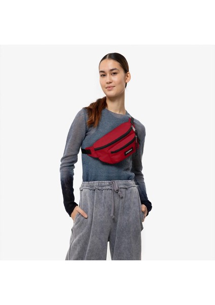 Kırmızı Unisex Sırt Çantası, Şık ve Kullanışlı Günlük Çanta