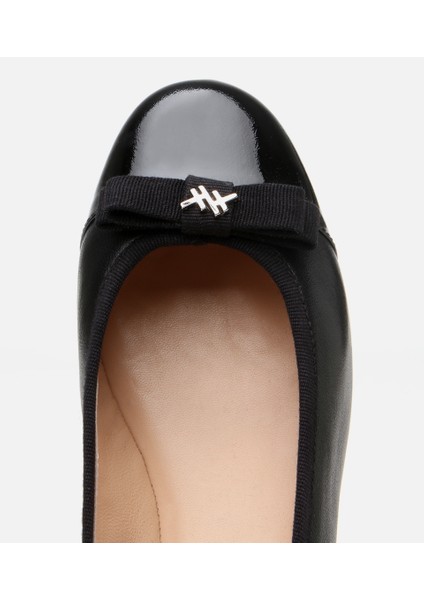 01AYH304810A100 KADIN Deri Siyah Esnek Tabanlı Rahat Tokalı Babet fırsatları