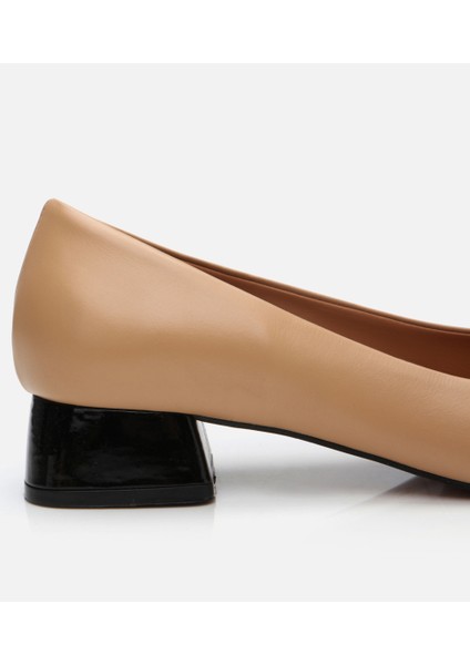 01AYH304310A133 Deri Siyah Kadın Kalın Topuk modelleri