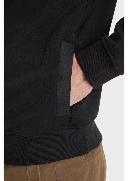 Pamuklu Regular Fit Yarım Fermuarlı Dik Yaka Logolu Sweat Erkek Sweat 50545753 001 indirimleri