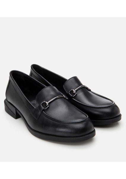 01AYH306770A100 Deri Siyah Kadın Tokalı Loafer fiyatları